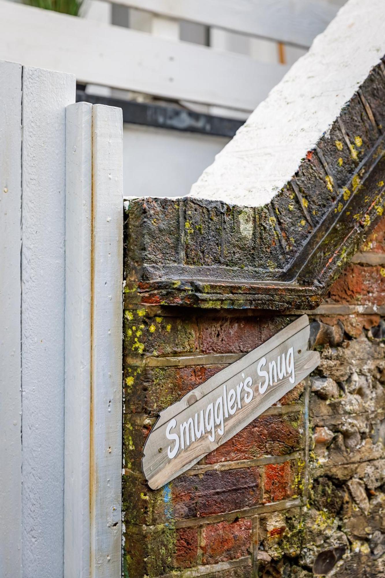 Smugglers Snug Apartment Brighton Bagian luar foto